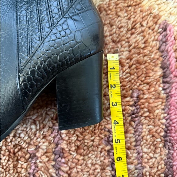 MARC FISHER Alva Black Croc-Embossed Boots - Picture 6 of 9